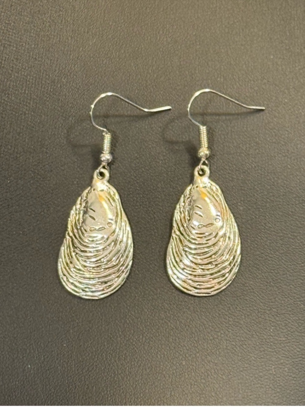 Clamshell Dangle Earrings